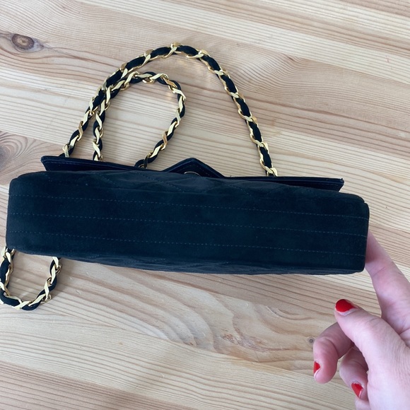 Vintage Black Suède Chanel evening purse - Picture 6 of 13